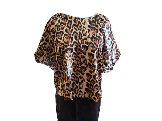 Boat neck raglan short sleeve leapord blouse