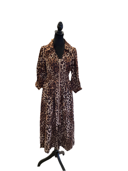 Umgee leopard print 3/4 sleeve front zip midi dress