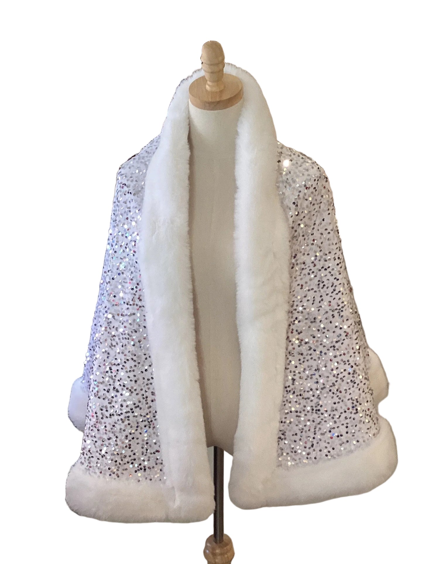 Wona Trading white sequin shawl