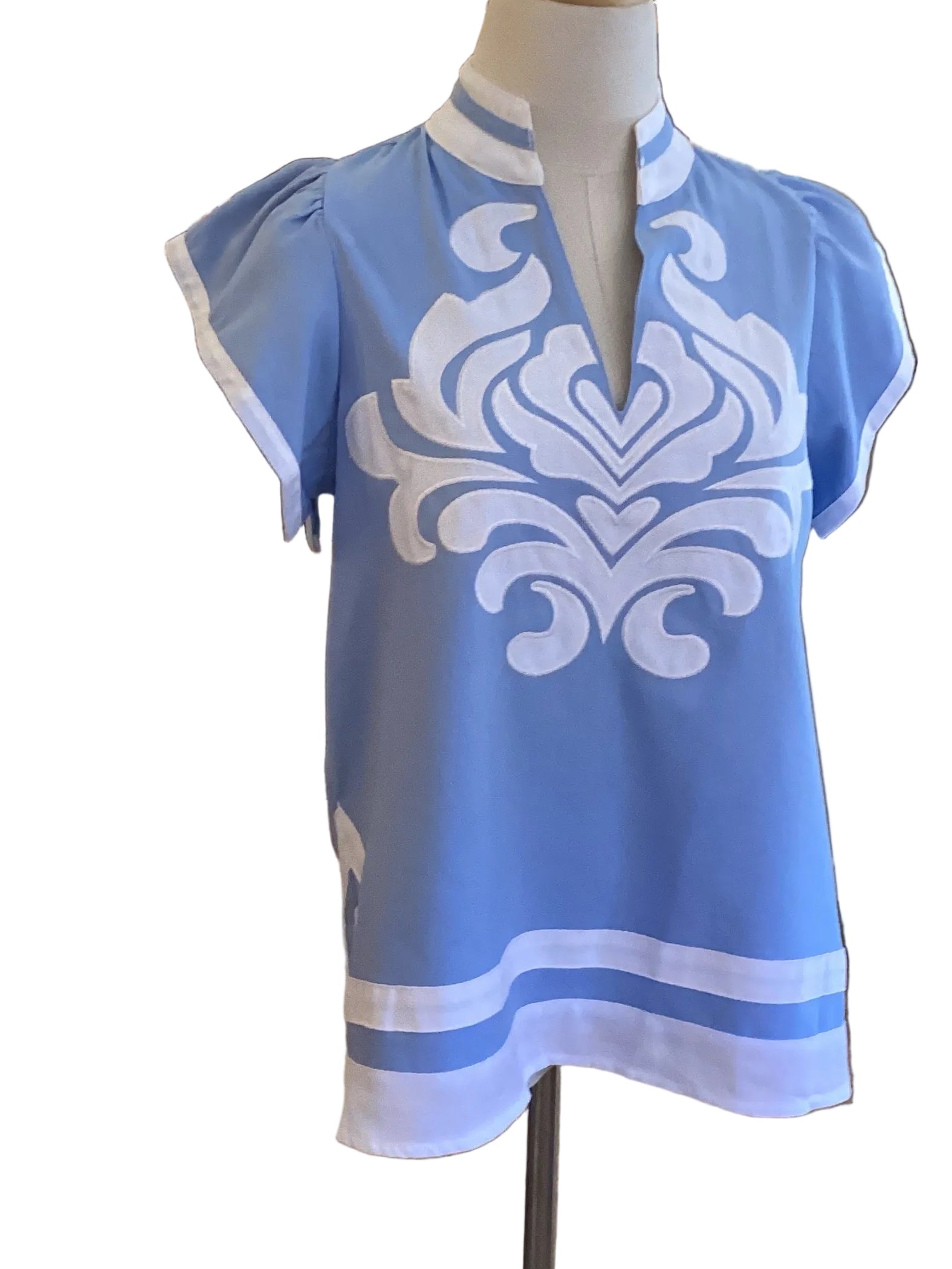 Gigio Light Blue Cap Sleeve V-Neck Top with White Appliqué and Trim