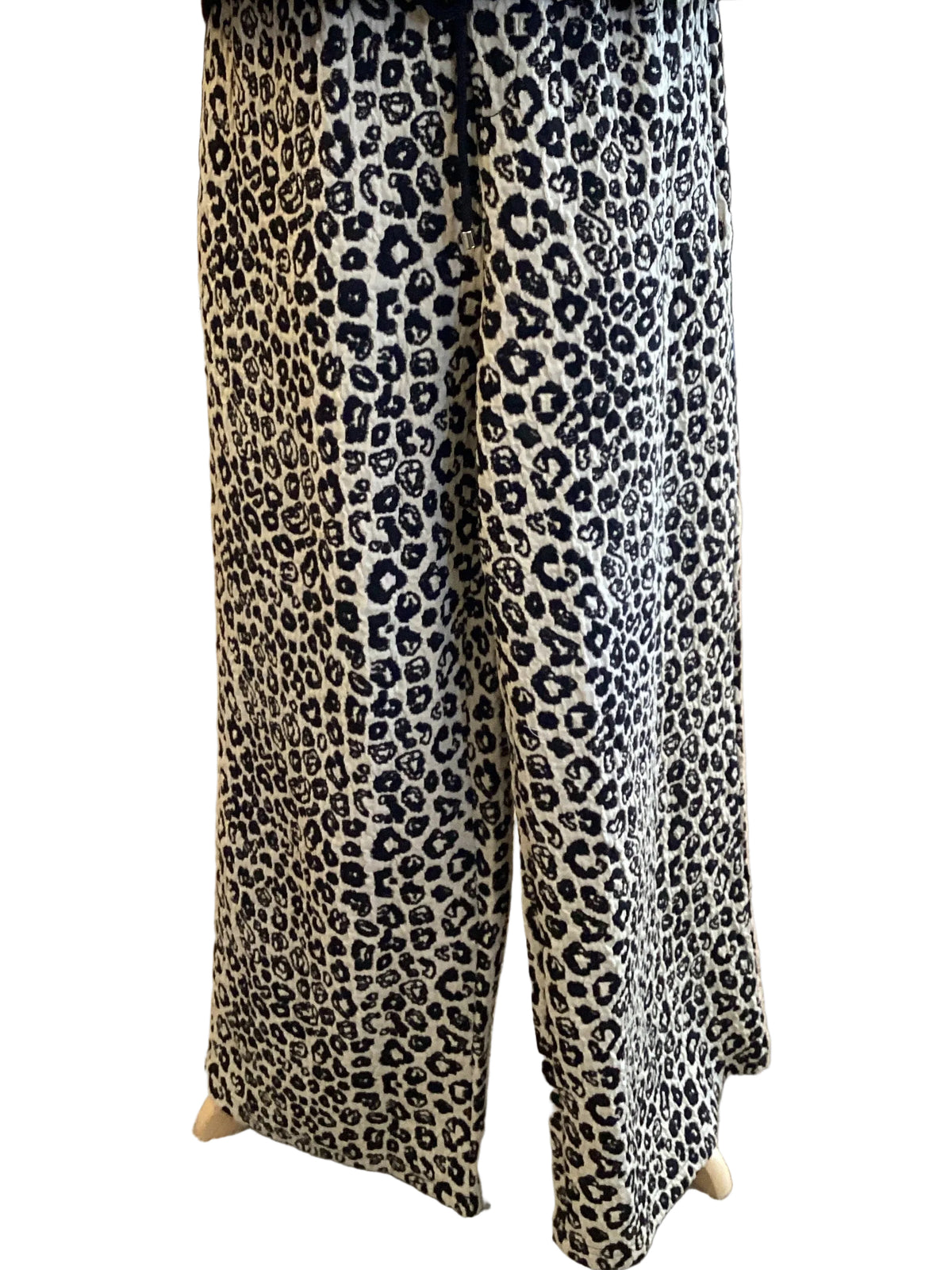Annie Wear leopard jacquard wide leg pant