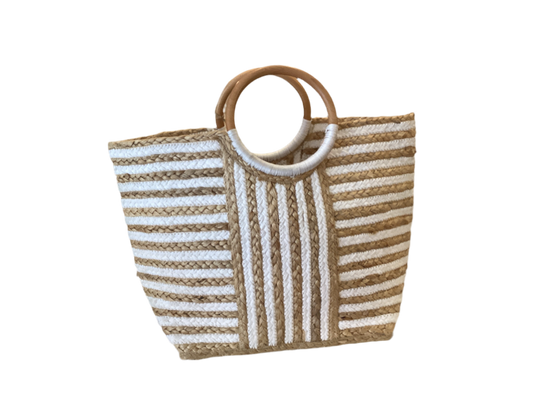 Straw tote w/ wood handles