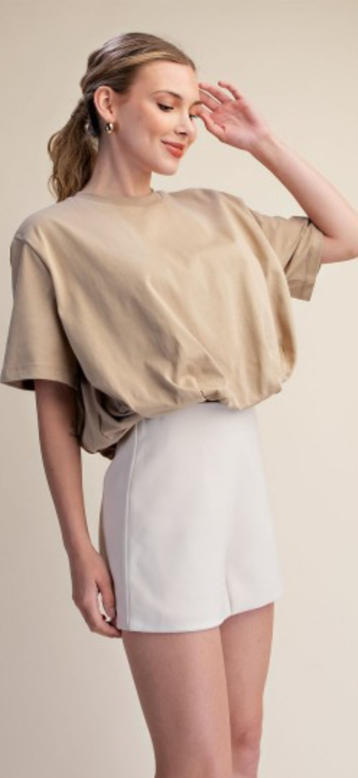 Glam taupe round neck short sleeve t shirt with bubble hem