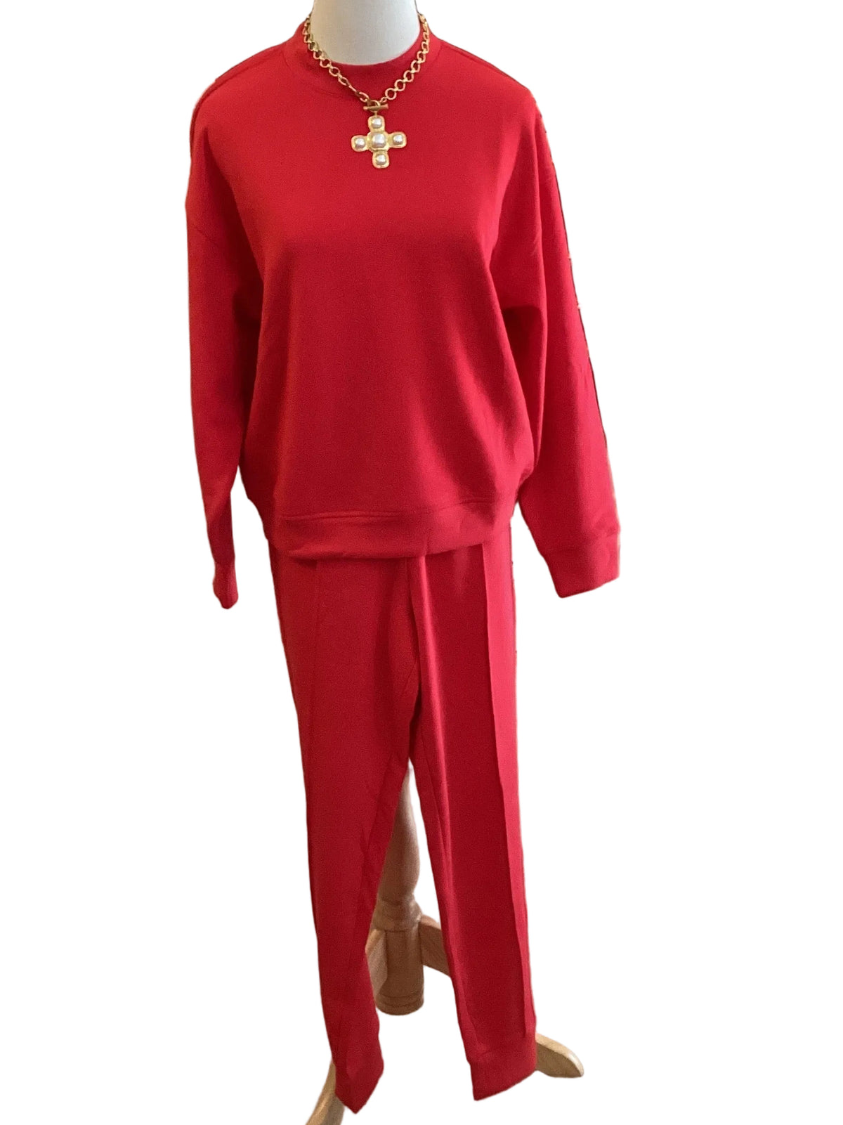 Zenana Ruby round neck sweatshirt with cuff ankle pants
