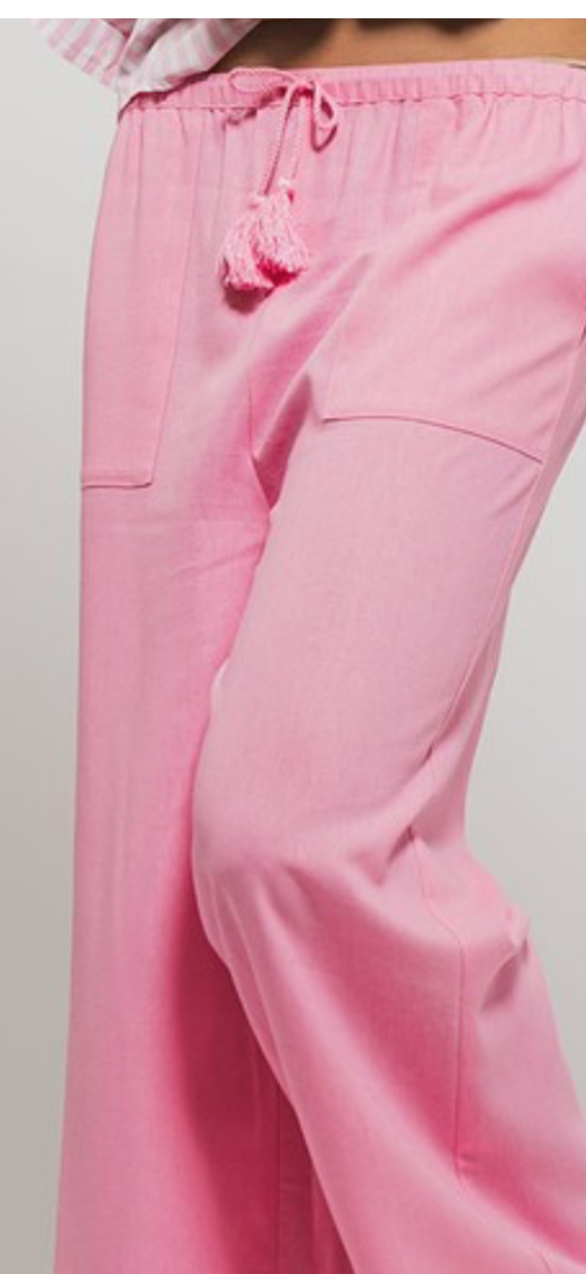 Urban daisy light pink lounge pants