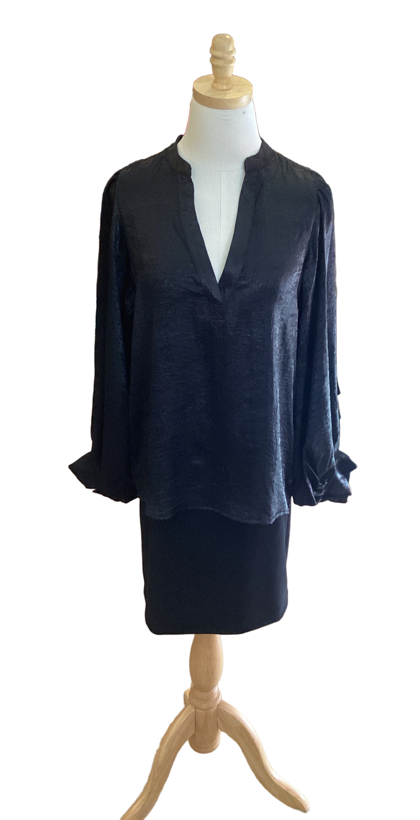 Love & Vine Henley neck long balloon sleeve black blouse