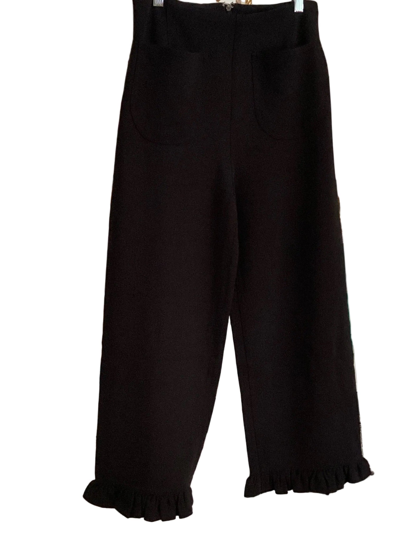 Style U black straight leg pant with patch front pockets, back zipper & ruffle hem