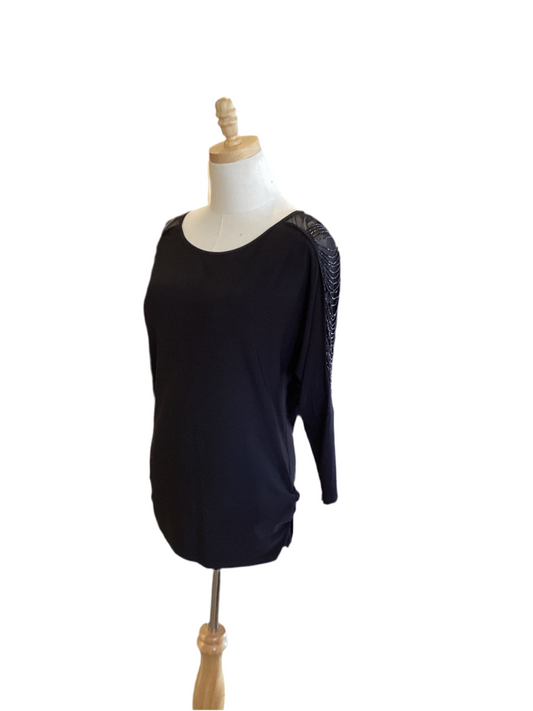 Frank Lyman black tunic with black bead accent long sleeve