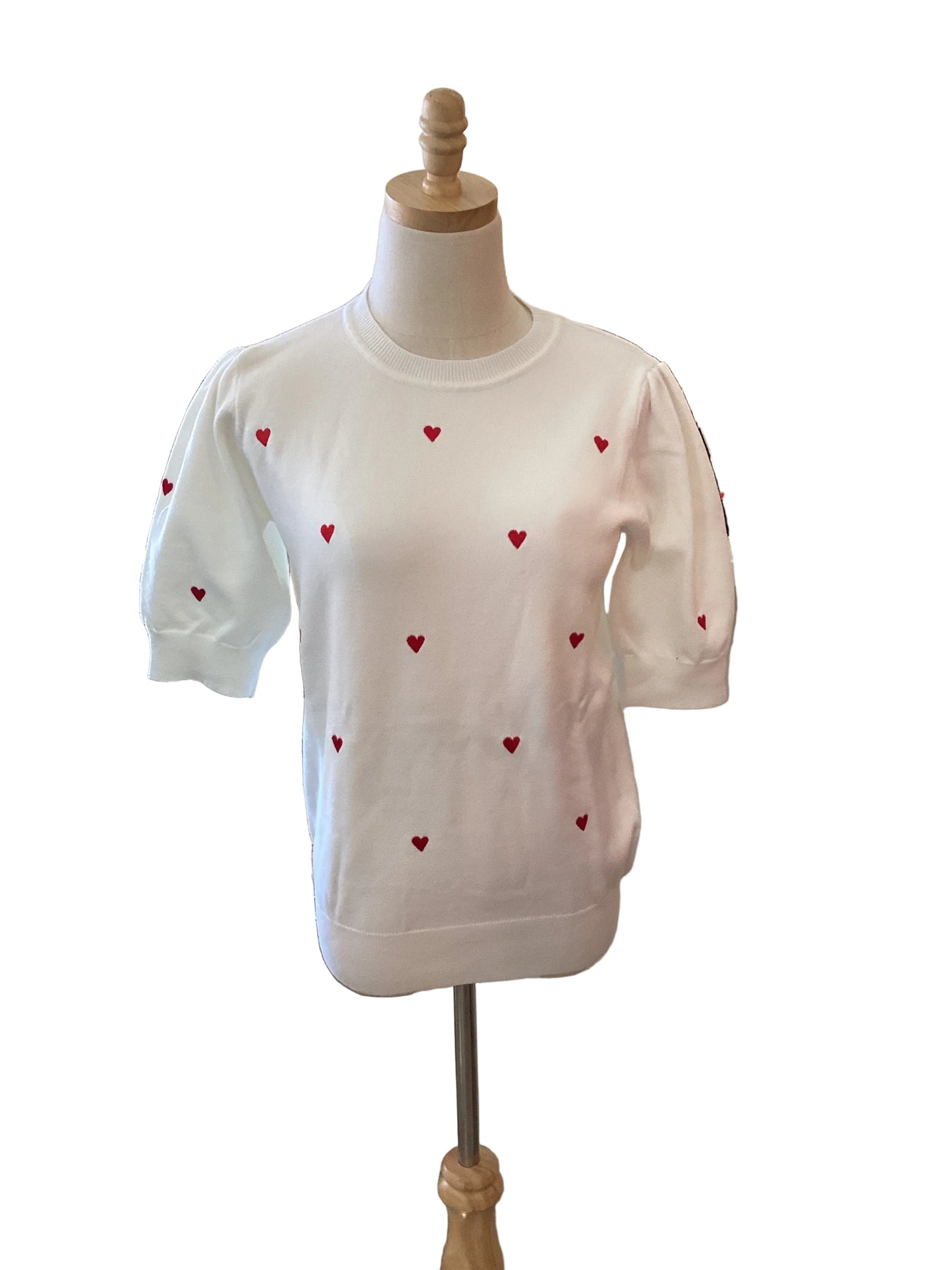 Vine and Love short sleeve white sweater with red hearts