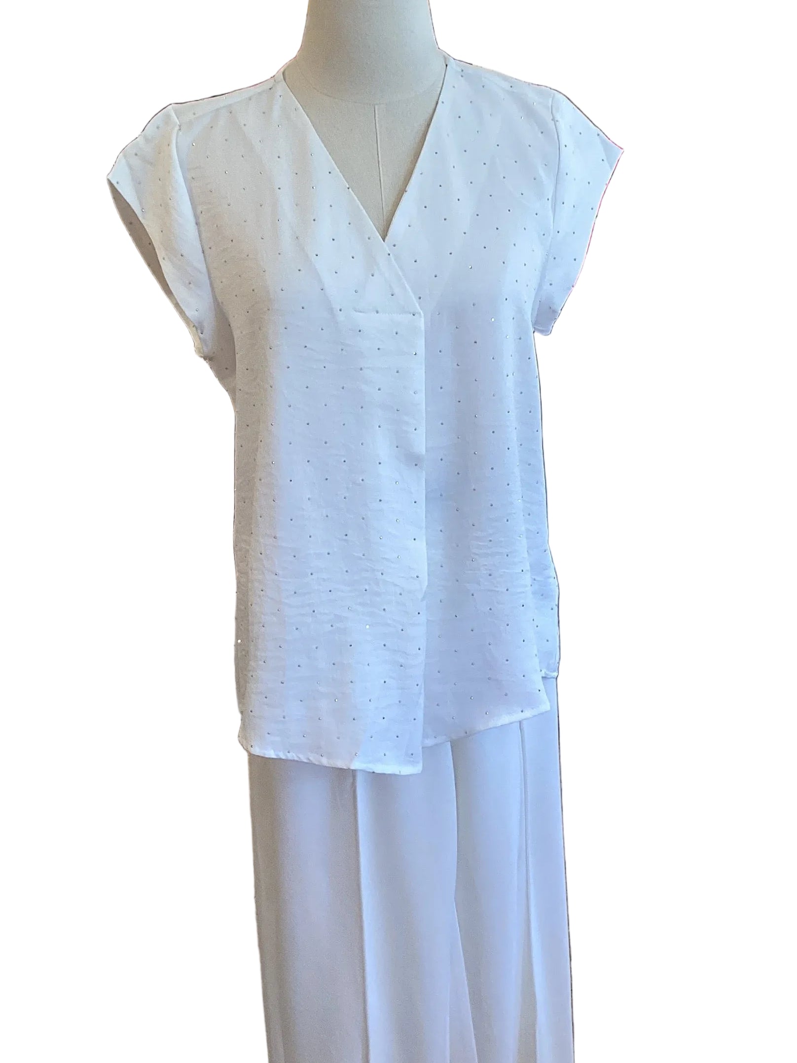 Spin white short sleeve v neck top