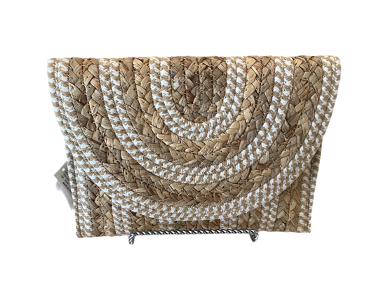 Straw Clutch