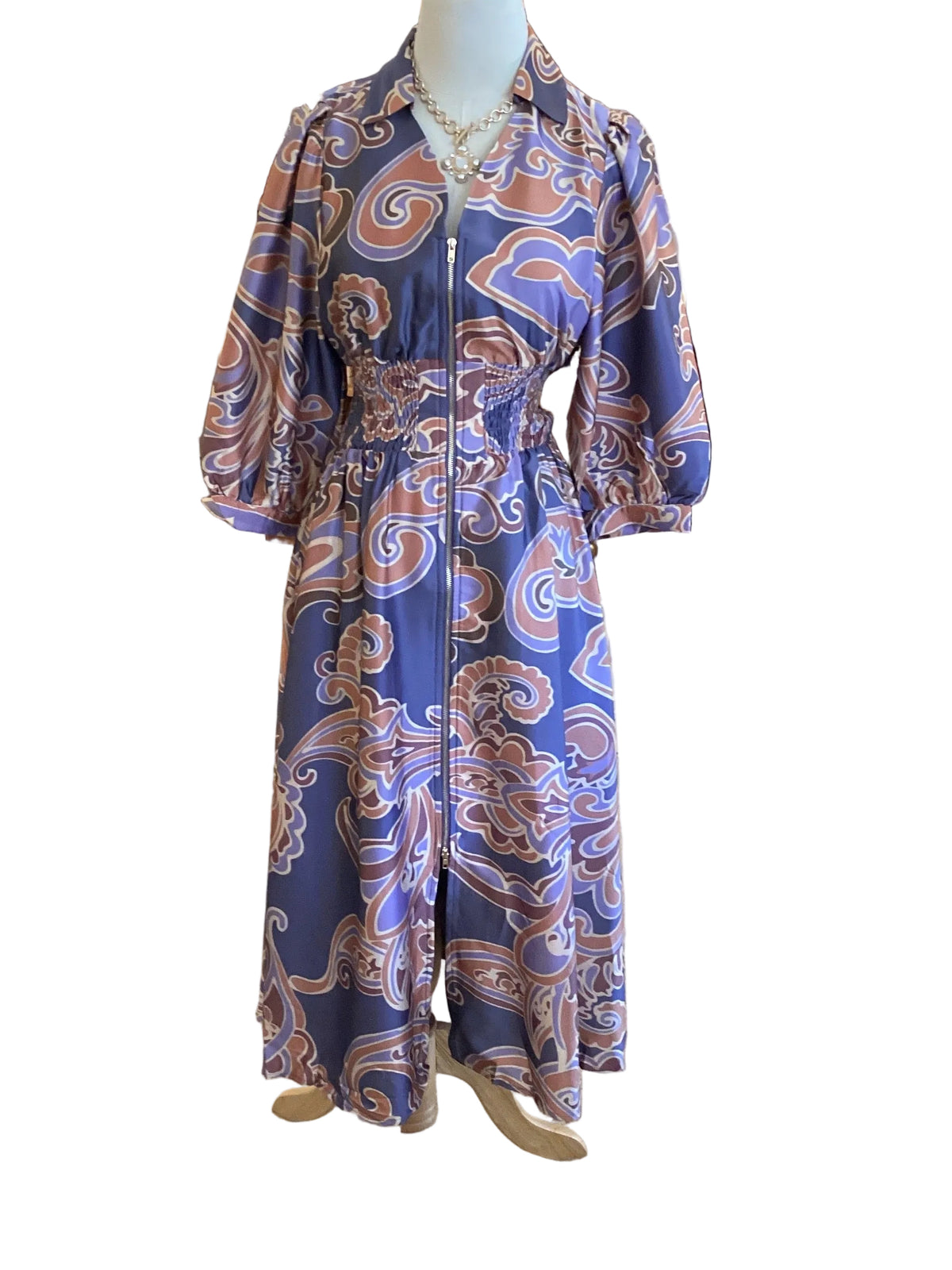 Gigio gray mix v neck front zip smocked waist midi dress