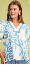 Gigio Blue & Ivory Print V-Neck Top