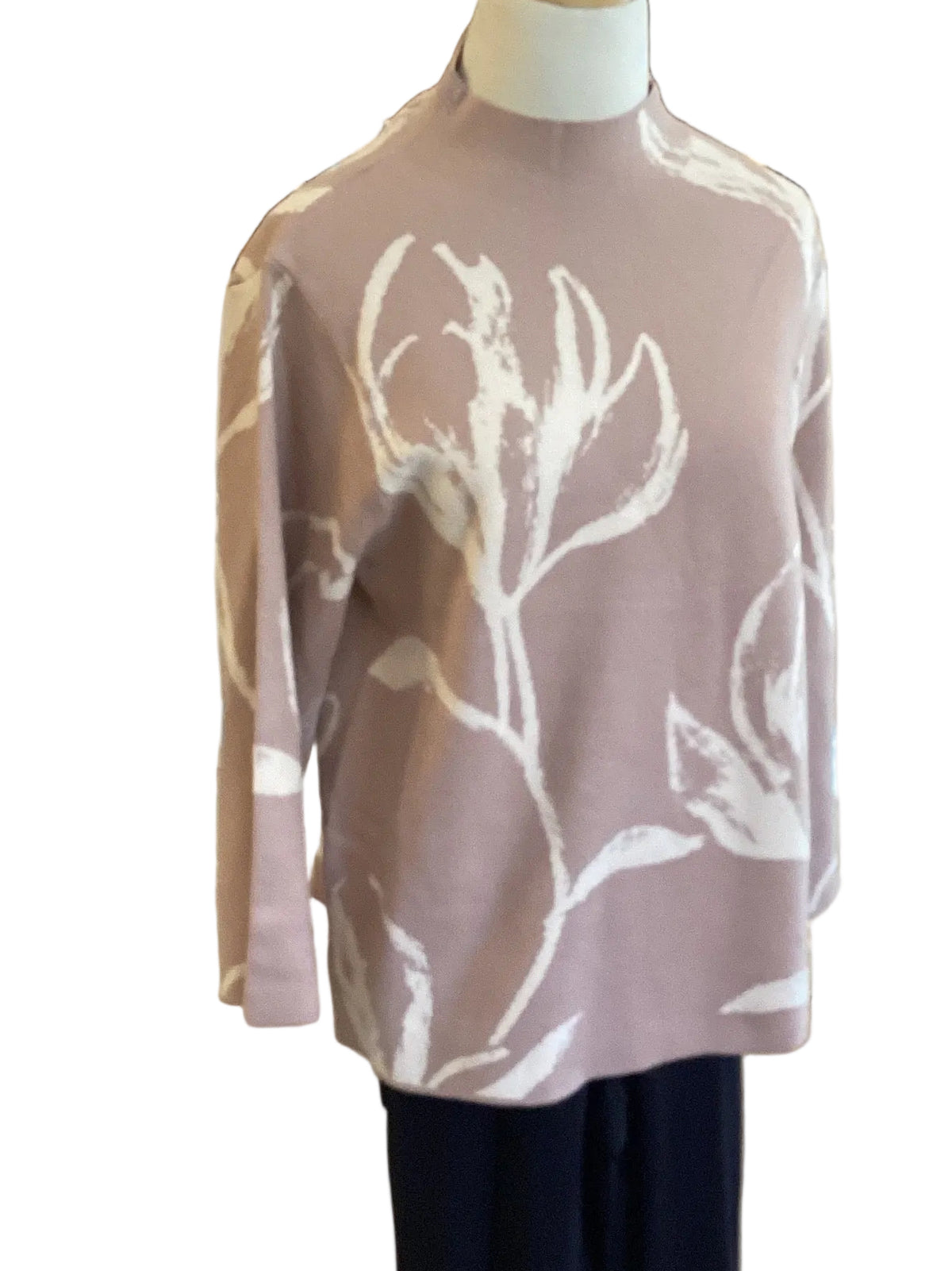 Entro taupe ivory print mock neck 3/4 sleeve sweater