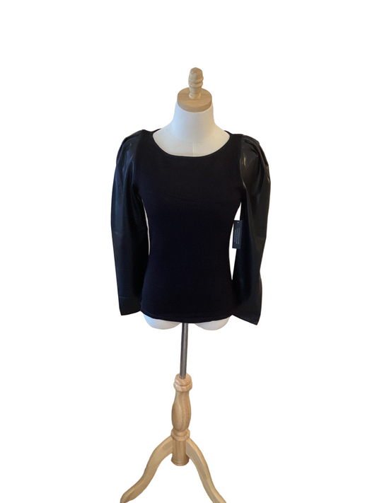 Fate black w liquid leather sleeves