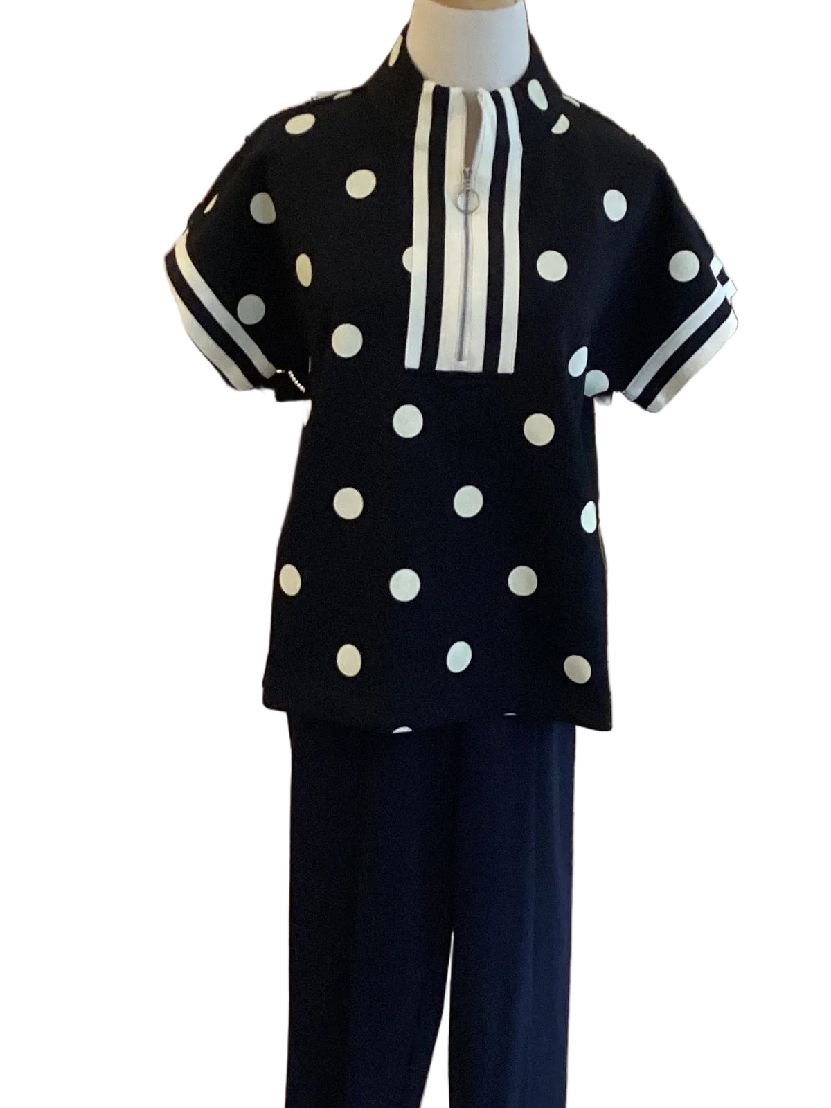 Jodifl black with white polka dot,short sleeve 3/4 zip placard top