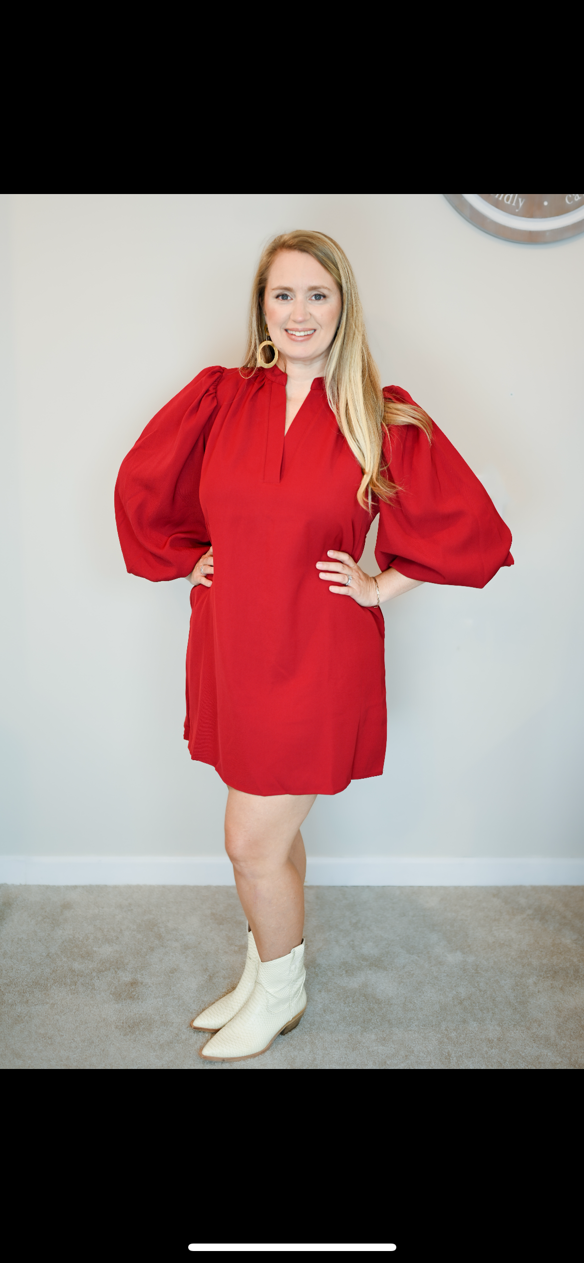 Burgundy bubble sleeve V-neck dress